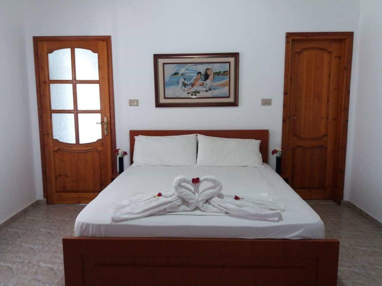 Sunset Guest House Himare Exterior photo
